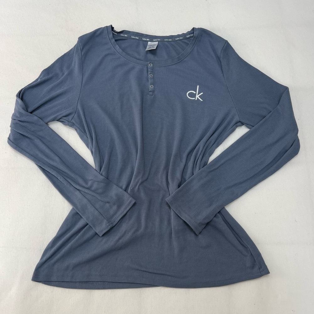 Calvin Klein Long Sleep Shirt with 3 Buttons